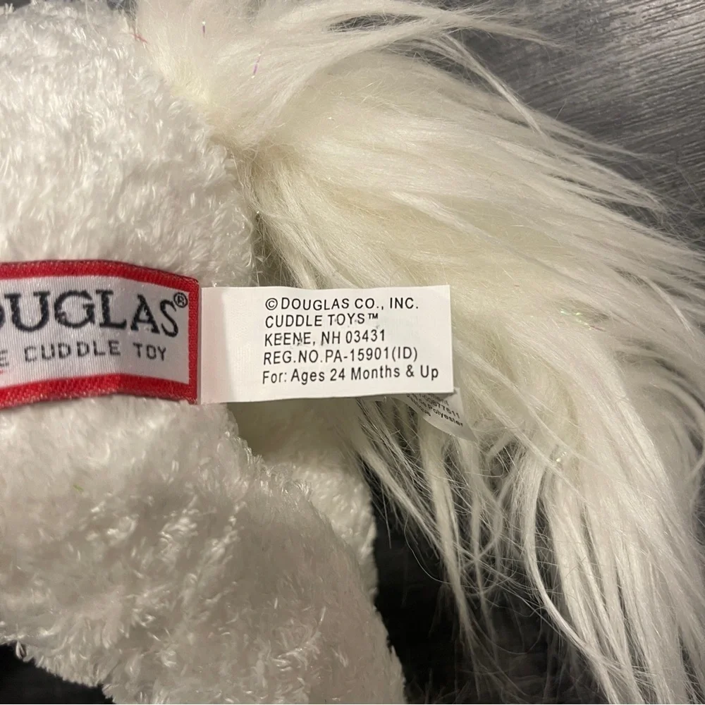 Douglas cuddle toy
